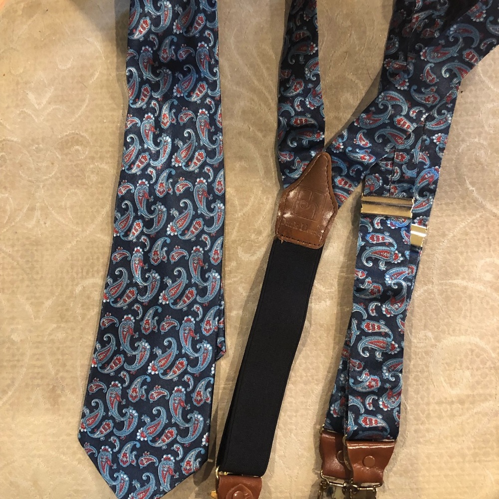 Neck tie and suspenders